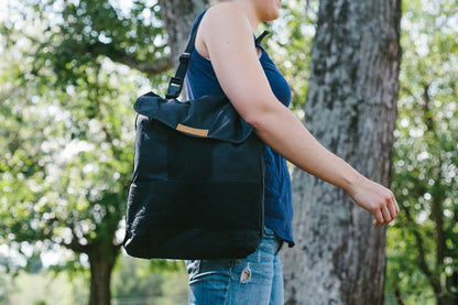 BROG Headrest Storage Bag