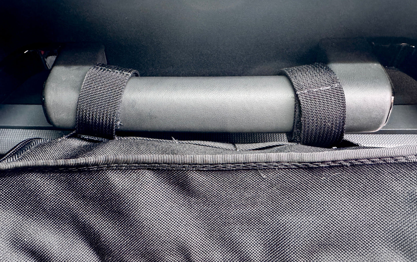 Overland Gear Guy Grab Handle Storage Bag for INEOS Grenadier