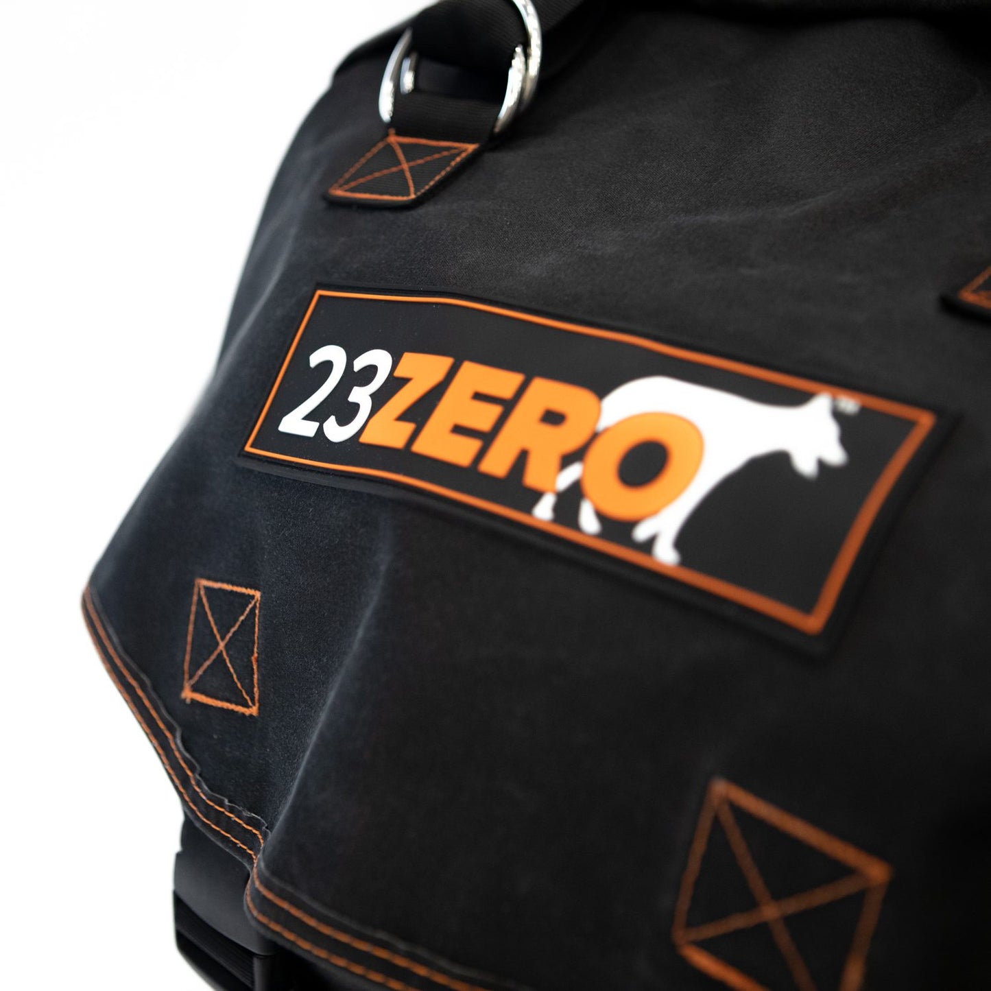 Mála Salach Tíre 23Zero 