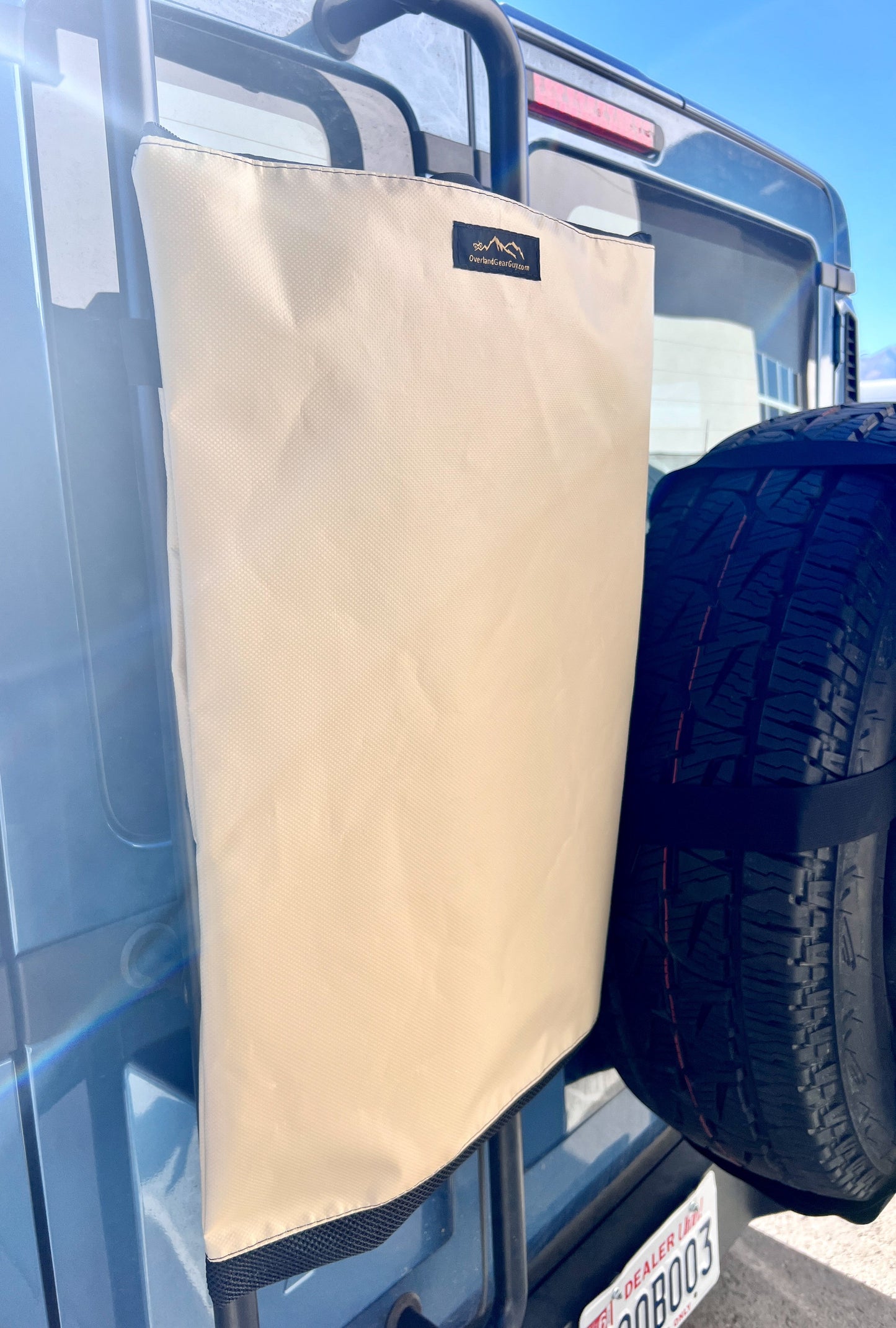 INEOS Grenadier Ladder Trash Bag - 24 in