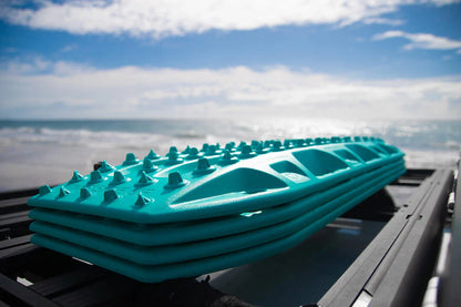 MaxTrax MkII Traction Boards (Turquoise, Pair)