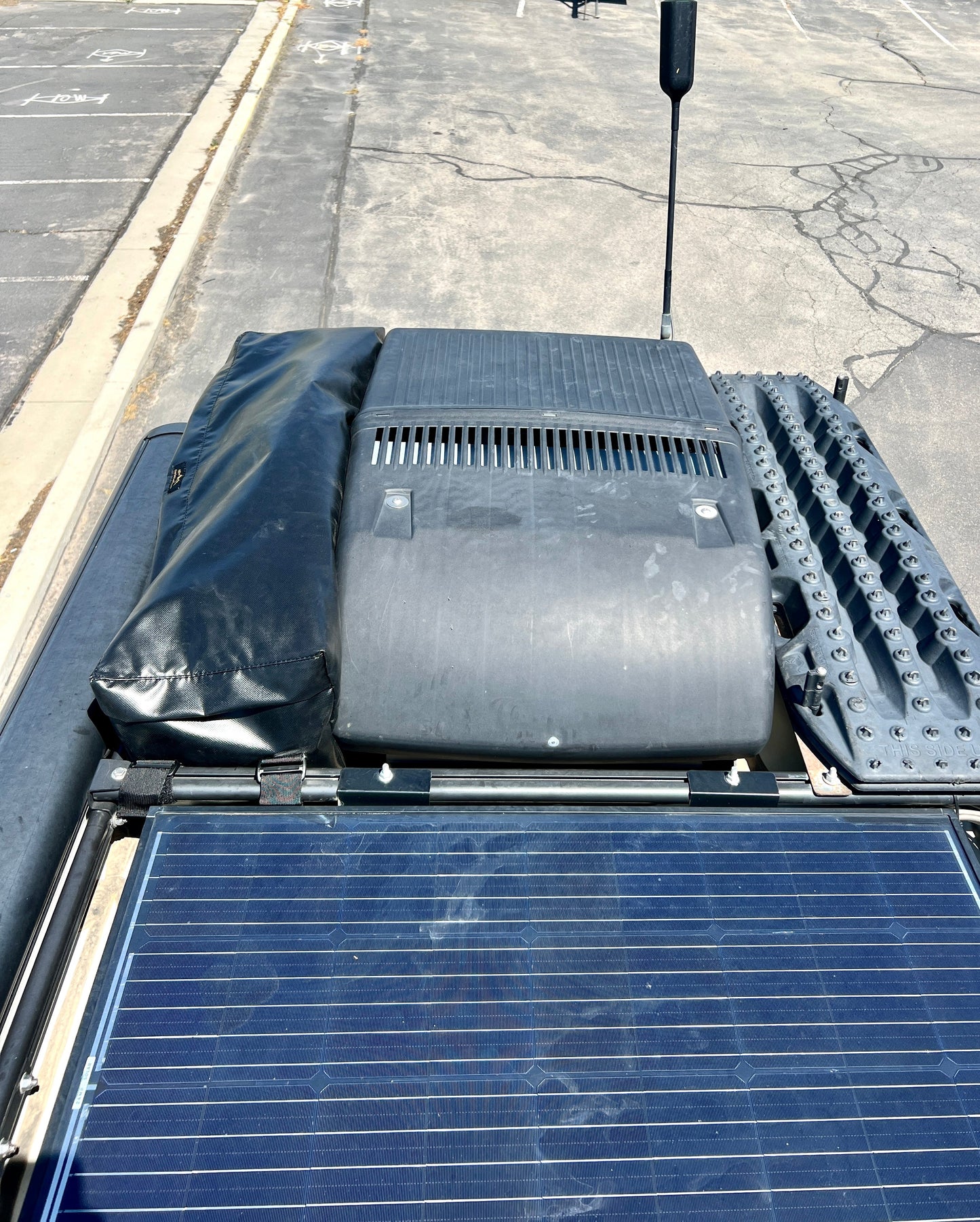 Winnebago Revel Weather-Resistant Roof Rack Storage Bag