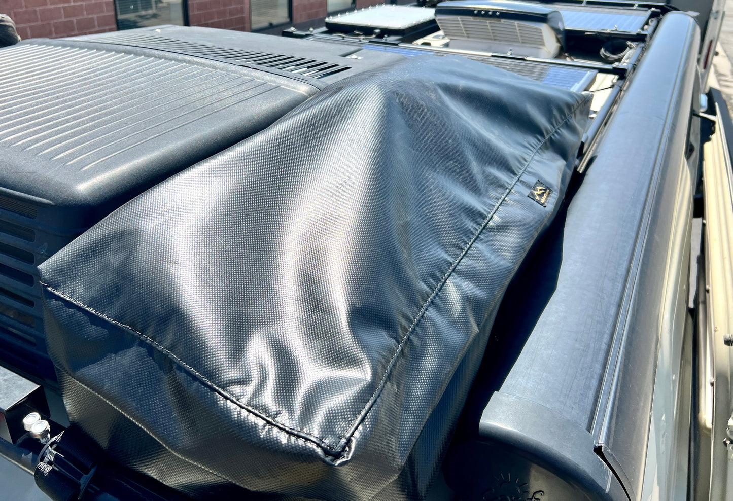 Winnebago Revel Weather-Resistant Roof Rack Storage Bag