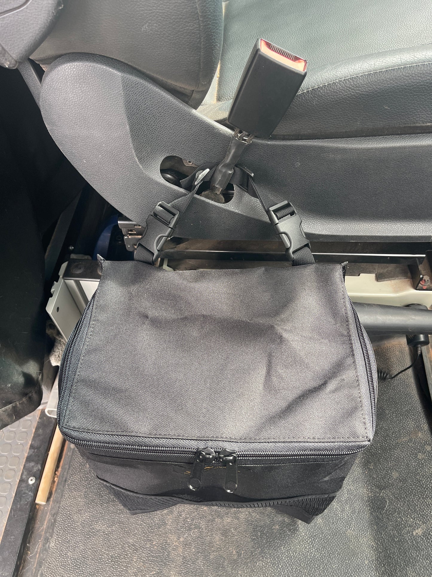 Overland Gear Guy Revel Van Trash Bag (Between the Seats) - Medium