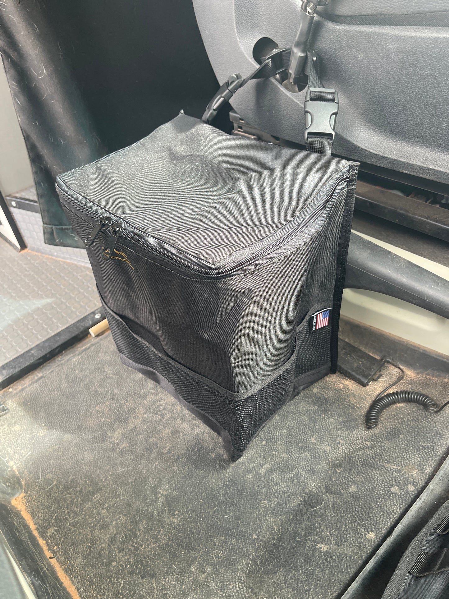 Overland Gear Guy Revel Van Trash Bag (Between the Seats) - Medium