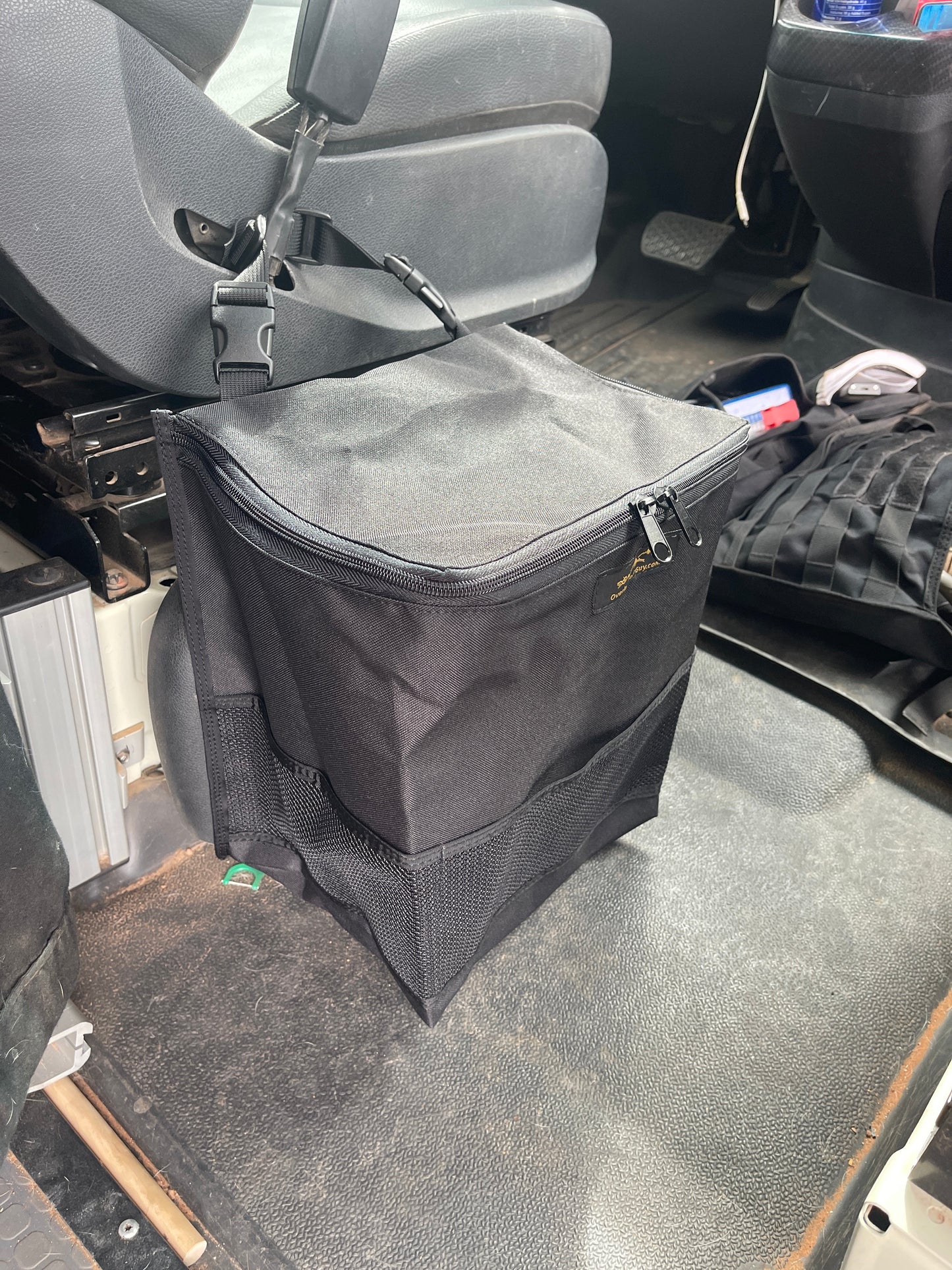 Overland Gear Guy Revel Van Trash Bag (Between the Seats) - Medium