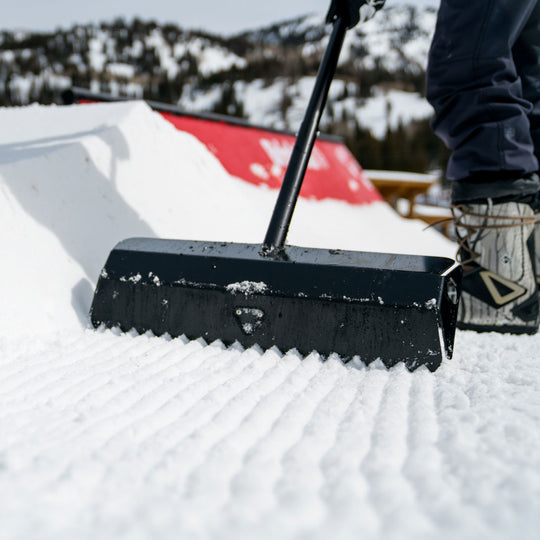 DMOS The Stealth XL Shovel